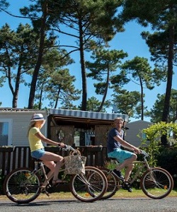 Vélo en plein coeur des Landes Bienvenue sur mobilhome-landes.fr